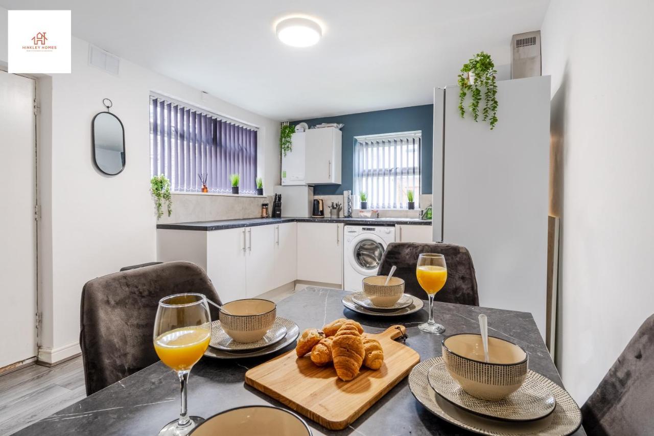 Immaculate 4 Bed In Liverpool By Hinkley Homes Short Lets & Serviced Accommodation מראה חיצוני תמונה
